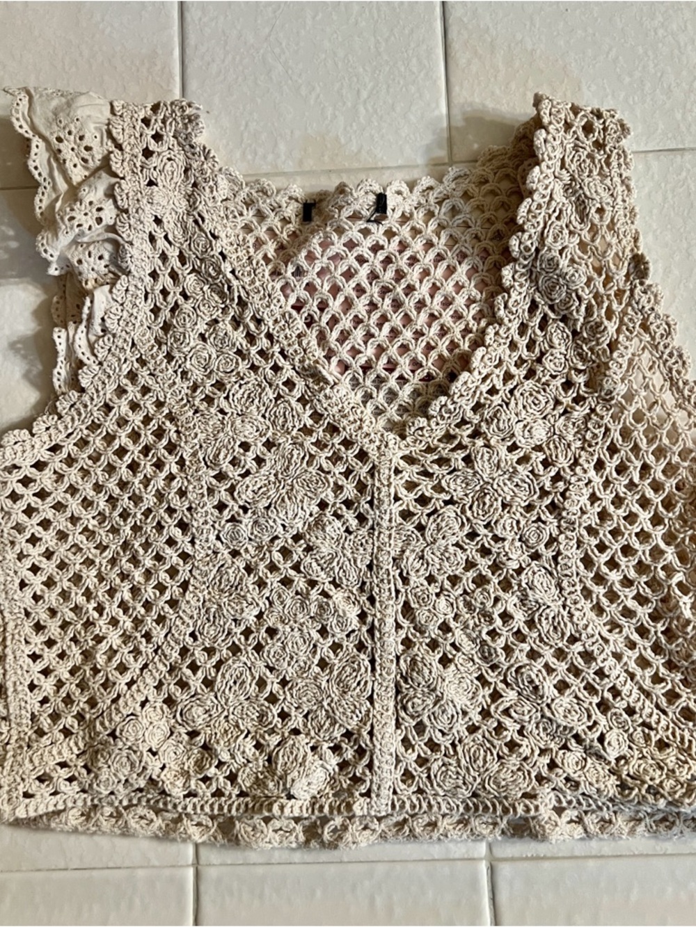 Boho Crochet Lace Tank Flutter Sleeves Top in Cream Sz S